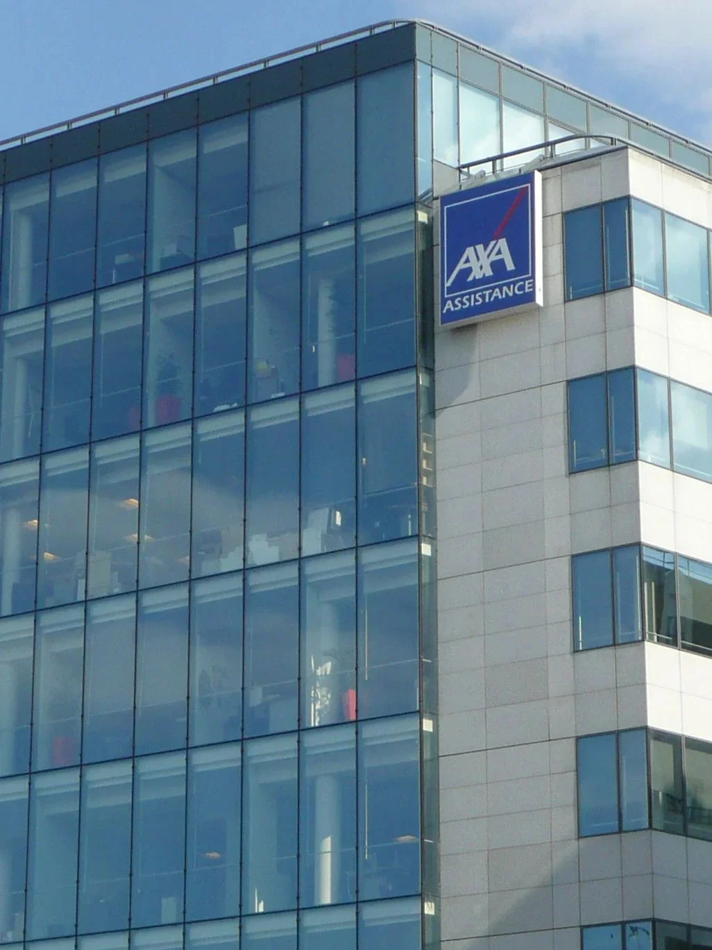 Plateau d'assistance AXA Assistance.